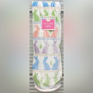 Lily & Lark Spring Easter Bunny Rabbit Polka Dot Soft Plush Throw Blanket NEW